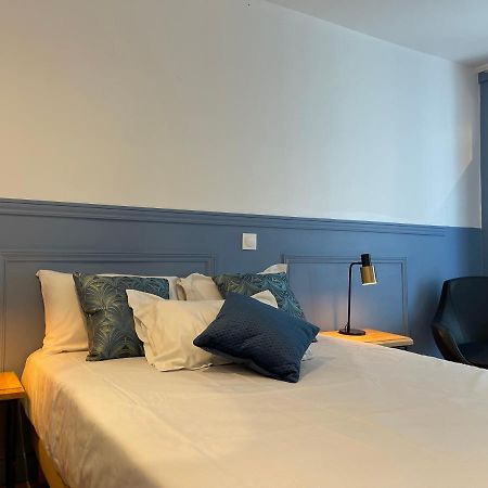 פריז Hotel Little Regina מראה חיצוני תמונה