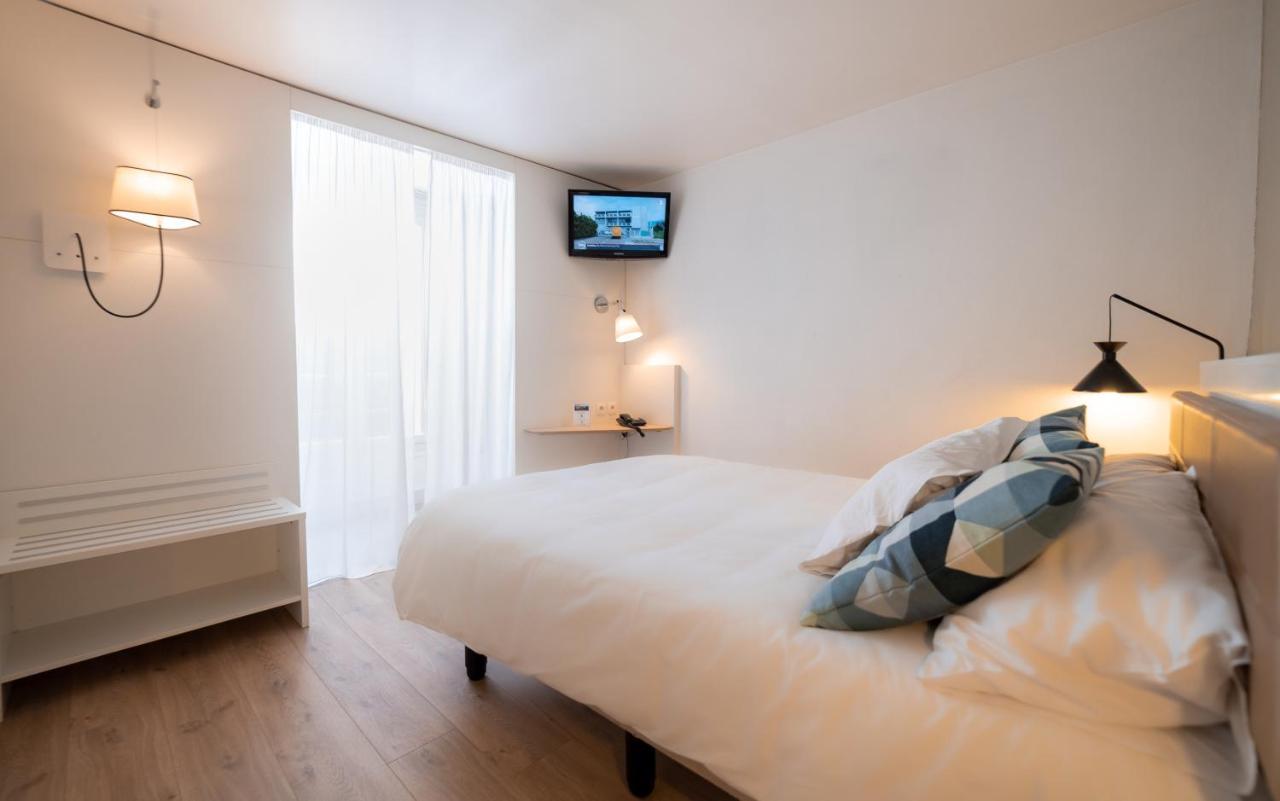 פריז Hotel Little Regina מראה חיצוני תמונה