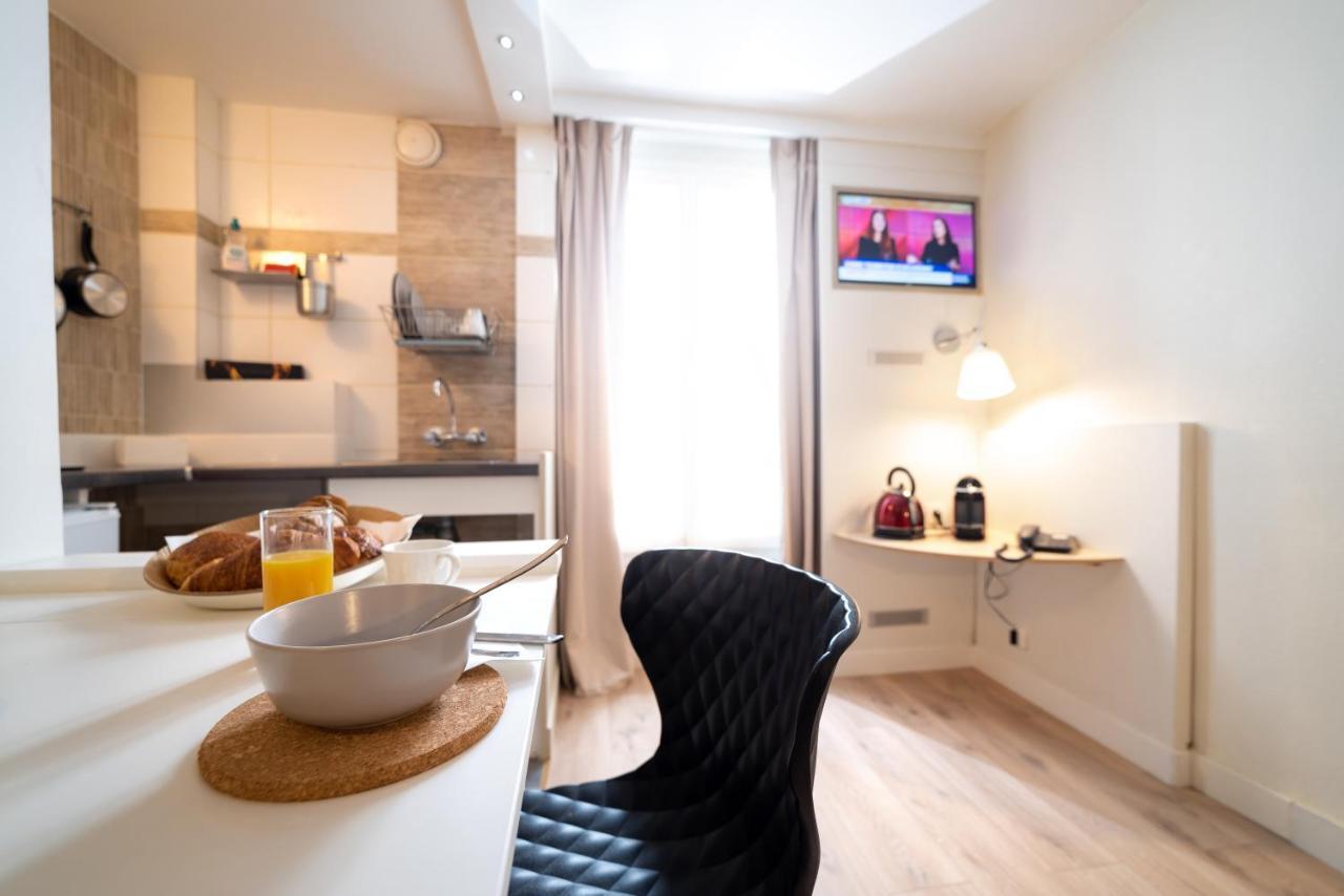 פריז Hotel Little Regina מראה חיצוני תמונה