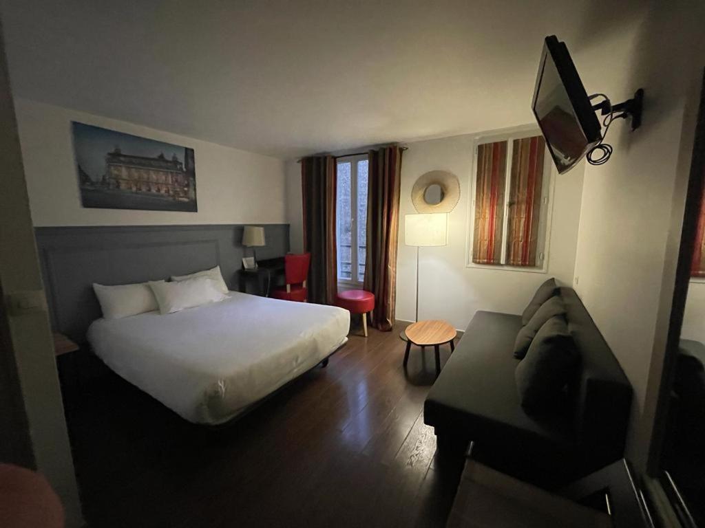 פריז Hotel Little Regina מראה חיצוני תמונה