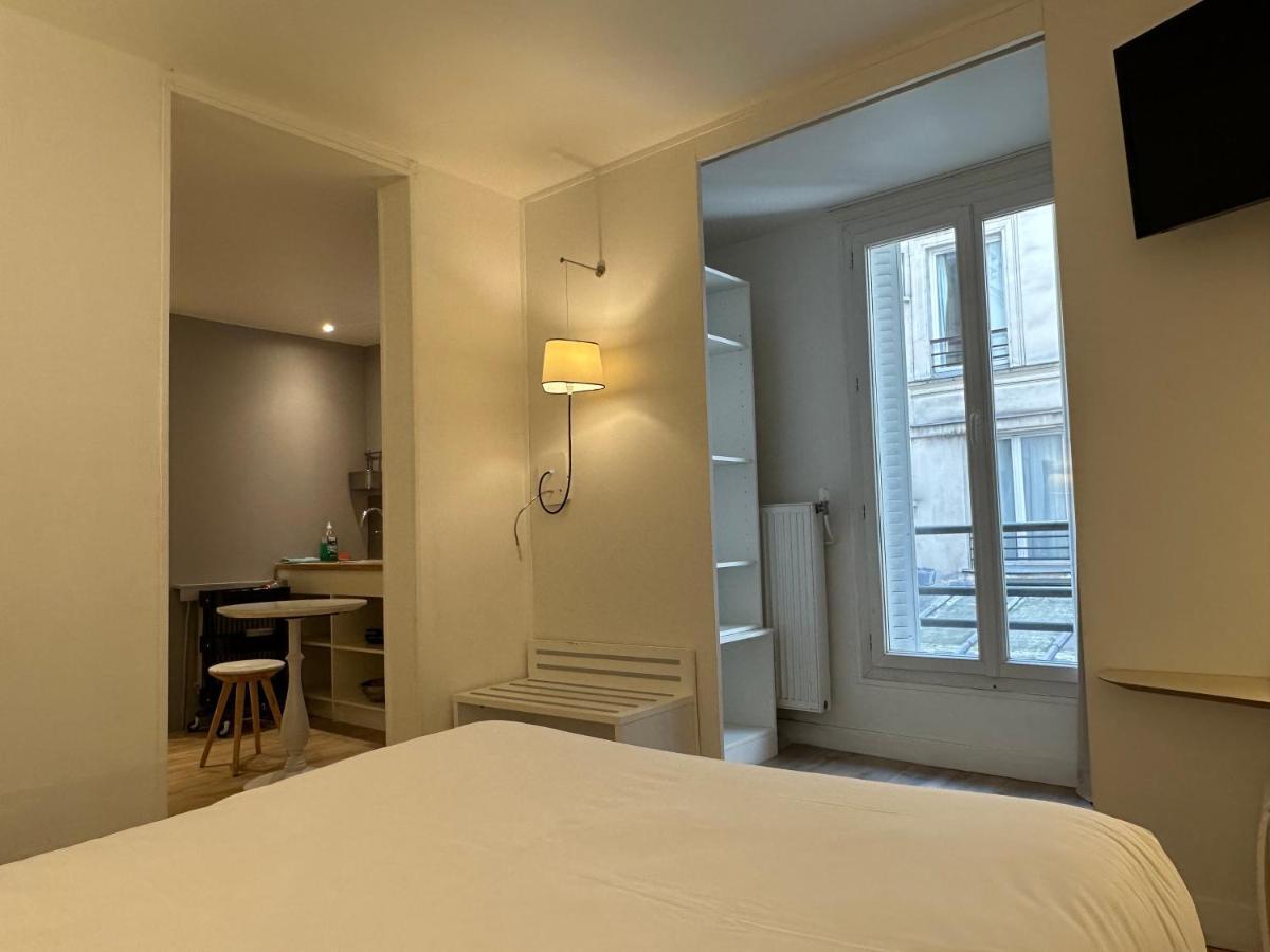 פריז Hotel Little Regina מראה חיצוני תמונה